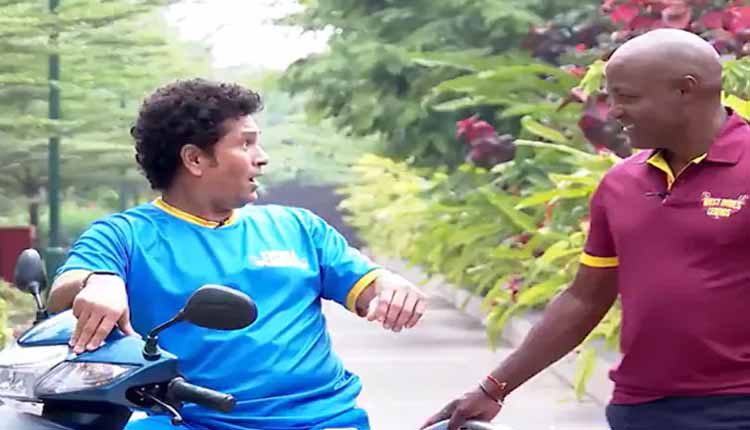 మీకు ఆస్కార్ ఇవ్వాలి: స‌చిన్‌, లారా వీడియోపై యువీ