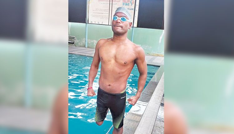 శివకు స్వర్ణం