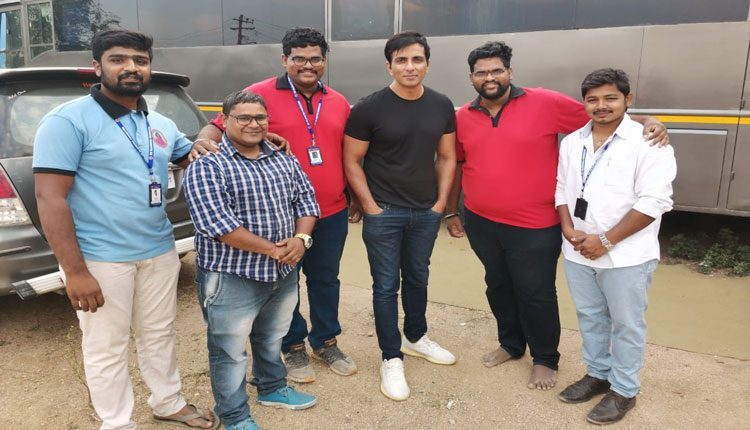 సేవలో.. శ్రీరాజమాత ఫౌండేషన్‌