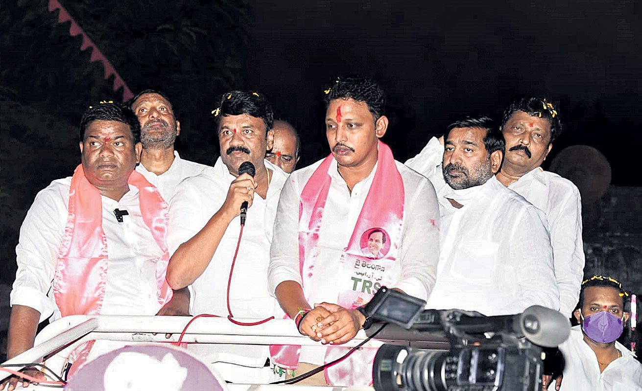 స్వరాష్ట్రంలోనే విద్యుత్తుకాంతులు