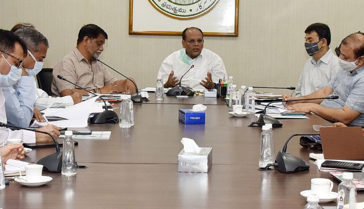 ఎస్‌హెచ్‌జీల‌కు ఐటీ వినియోగంపై సీఎస్ సోమేశ్ కుమార్ స‌మీక్ష‌