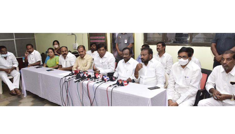 కాజీపేట కోచ్‌ ఫ్యాక్టరీ సాధనకు ఇక సమరమే