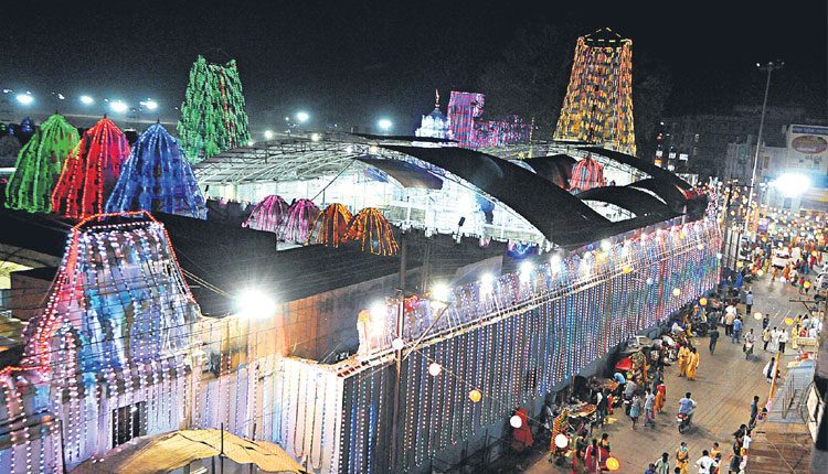 వేములవాడకు శివరాత్రి శోభ