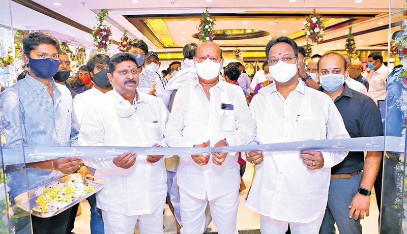 సుచిత్రలో సౌత్‌ ఇండియా మాల్‌