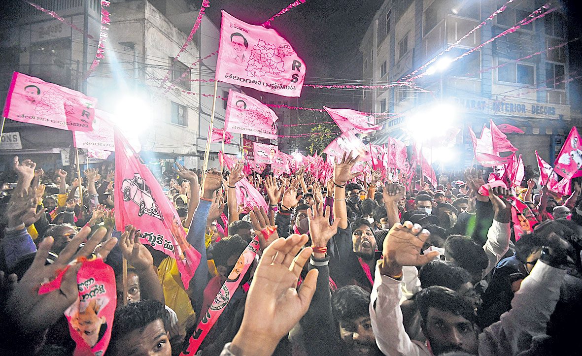 మున్సిపల్‌ పోరుకు గులాబీ శ్రేణులు సై!