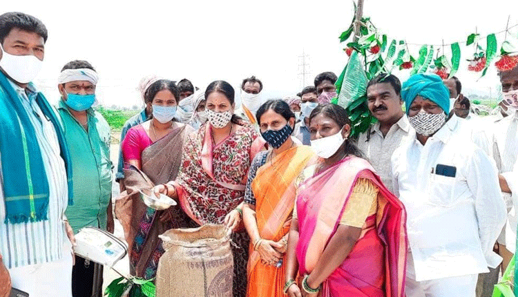 చివరి గింజ వరకూ కొనుగోలు