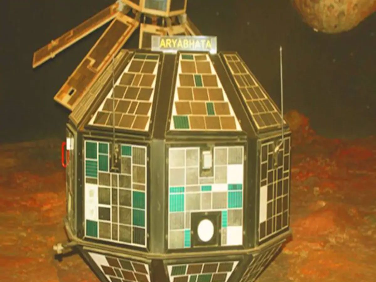 అంతరిక్షంలోకి ఆర్యభట్ట.. చరిత్రలో ఈరోజు