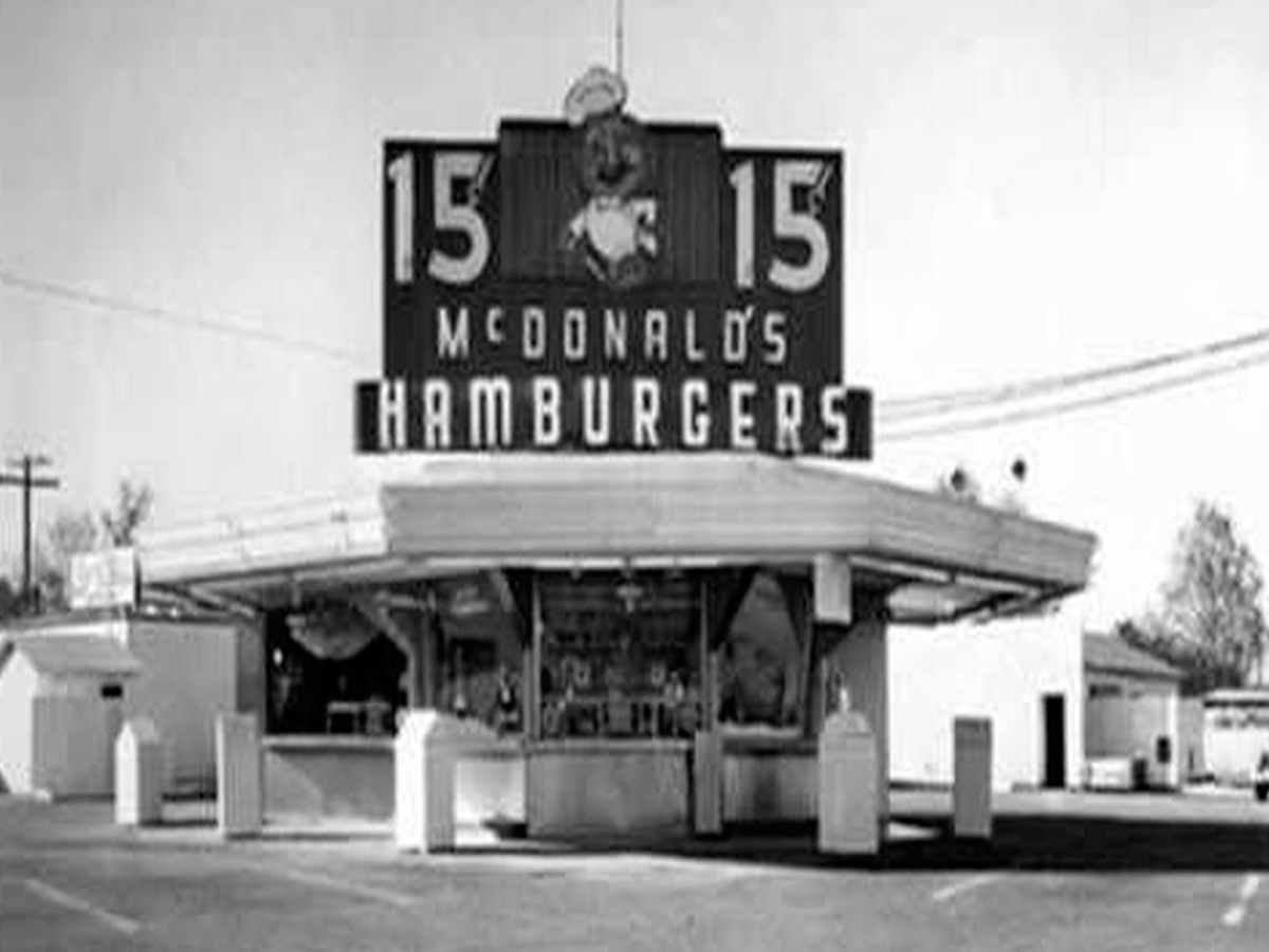 66 ఏండ్ల క్రితం ప్రారంభ‌మైన మెక్‌డోనాల్డ్‌.. చ‌రిత్ర‌లో ఈరోజు