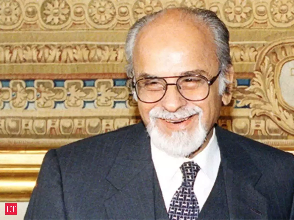 భారత ప్రధానిగా ఇంద్రకుమార్‌ గుజ్రాల్‌.. చరిత్రలో ఈరోజు