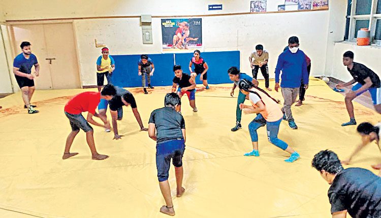 బుడతలే.. బరిలోకి దిగితే.. పిడుగులే