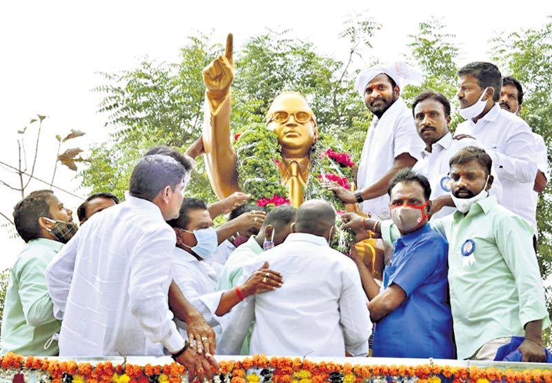 అంబేద్కర్ ఆశయసాధనకు కృషిచేయాలి