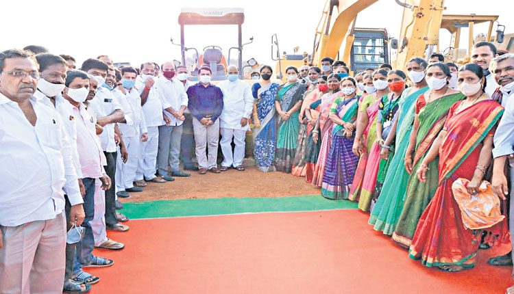 రైతులకు వరం ఔషధ నగరం