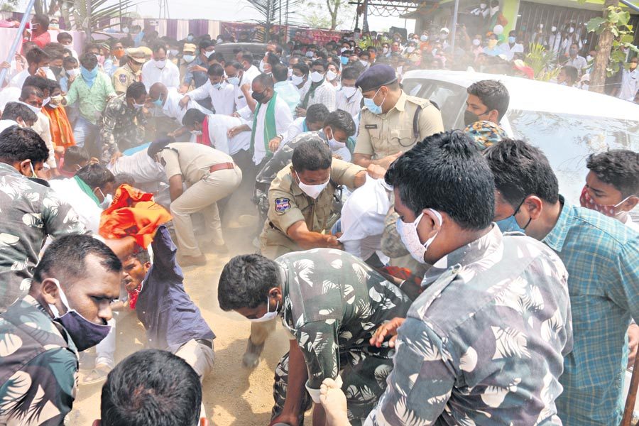 బీజేపీ బరితెగింపు