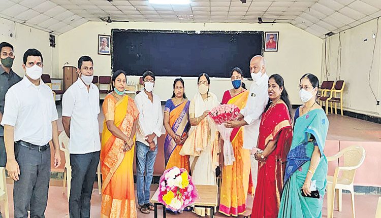 విద్యావ్యవస్థ బలోపేతానికి కలిసి ముందుకు సాగుదాం