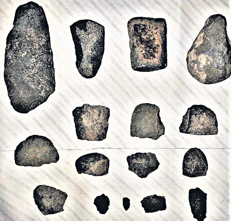 కొండపాకలో సూక్ష్మరాతి పనిముట్లు