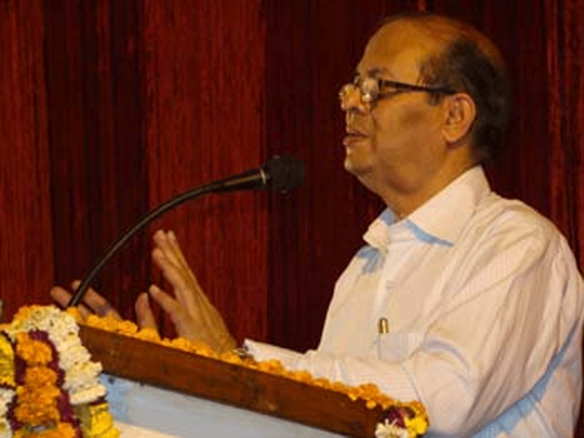 విద్యావంతులైన మధ్యతరగతి వారి నిర్లక్ష్యం వ‌ల్లే సెకండ్ వేవ్‌: డాక్టర్ కటోచ్