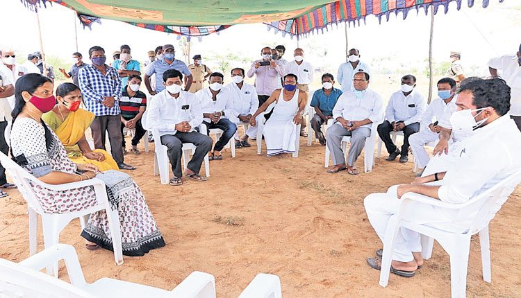 తిమ్మాపూరులో కిషన్‌రెడ్డి సోదరుని అంత్యక్రియలు