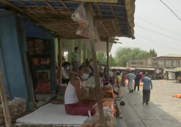 శవాల దిబ్బలు..ఆరని చితిమంటలు