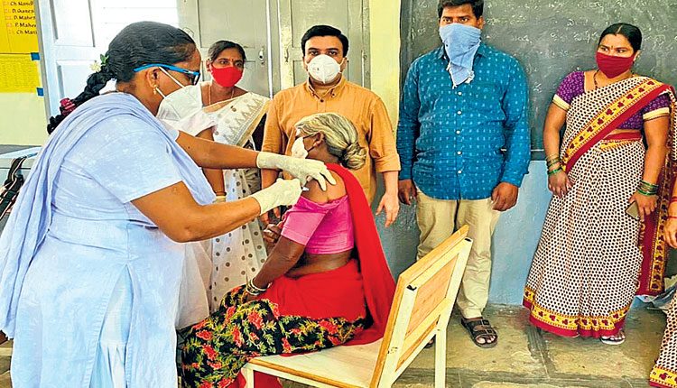 ప్రైవేట్‌లోనూ కరోనా చికిత్సలు