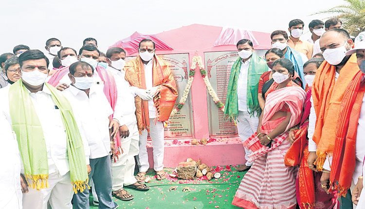 చెరువుల అభివృద్ధికి అధిక ప్రాధాన్యత