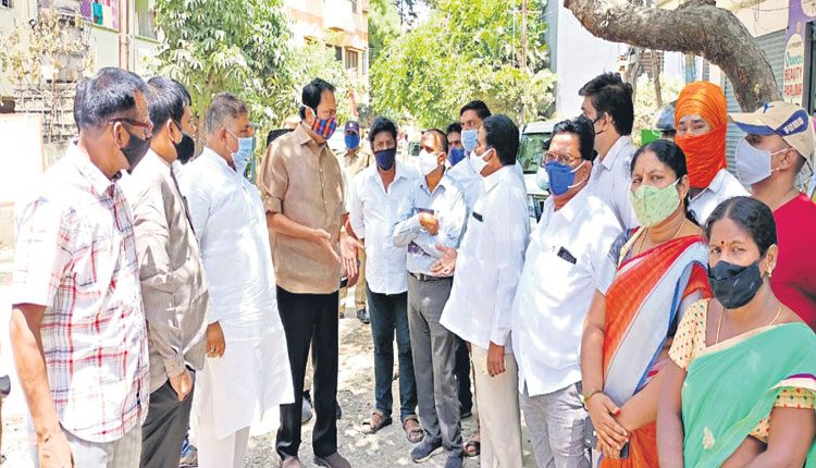 పెండింగ్‌ పనులకు నిధులు