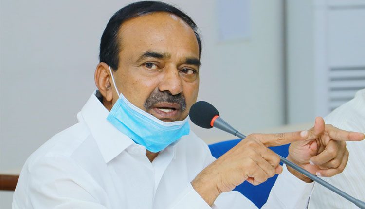 పేషెంట్లను మోసగిస్తే కఠిన చర్యలు