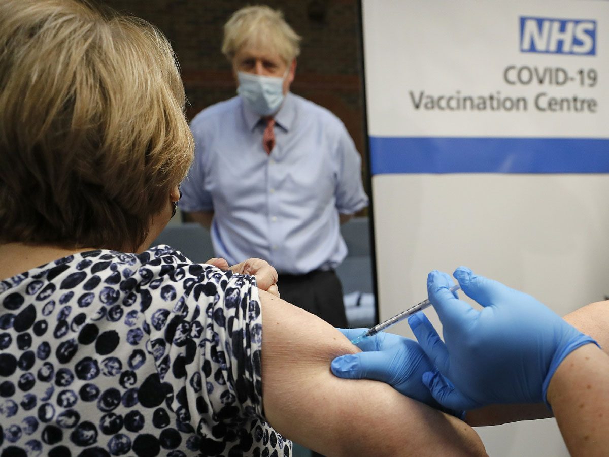 బ్రిటన్‌లో తగ్గిన కొవిడ్‌ మరణాలు..