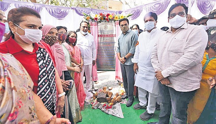 సమస్యవిని..పరిష్కారం చూపారు