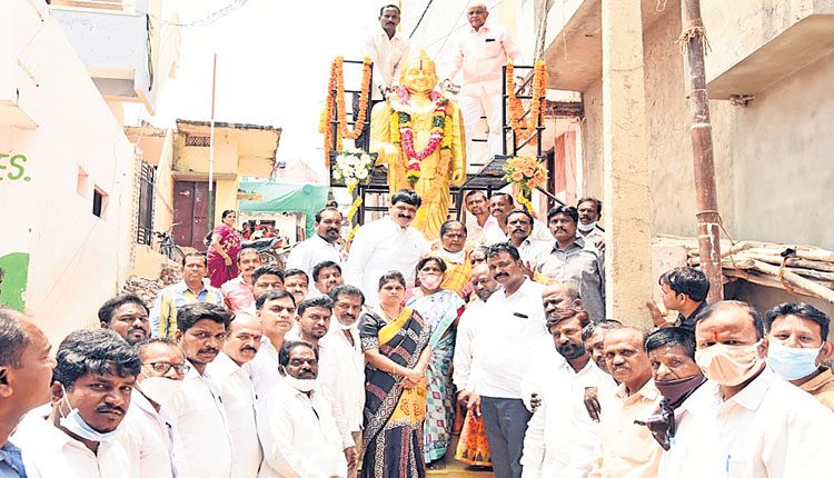 దళితుల హక్కుల సాధనలో నిర్విరామ కృషి