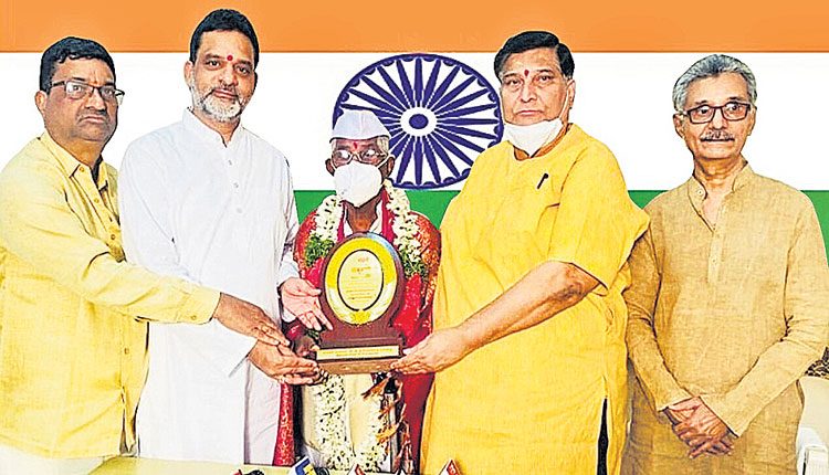 దేశంలో అమృత్‌ ఉత్సవాలు జరగడం గర్వకారణం