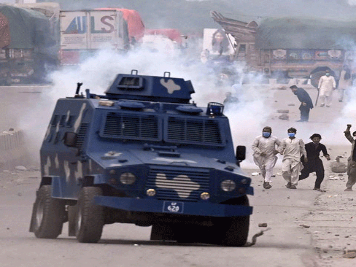 పాకిస్తాన్‌లో ఆందోళ‌న‌‌లు.. ఏడుగురు మృతి