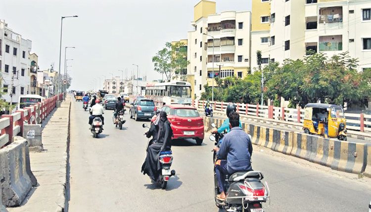 సాఫీగా ప్రయాణం..