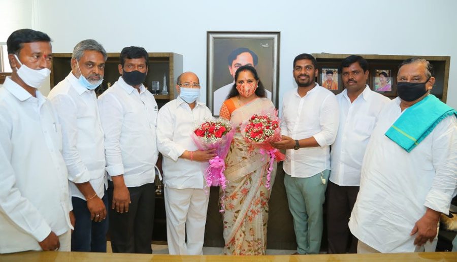 గ్రామీణాభివృద్ధిలో స్థానిక సంస్థలు కీలకం