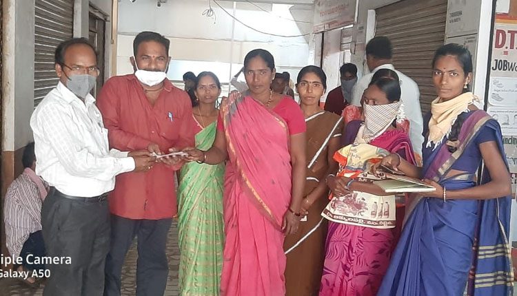 స్త్రీ నిధి రుణాల్లో మనమే టాప్‌