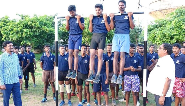 ఆర్మీ రాత పరీక్షకు 73 మంది..