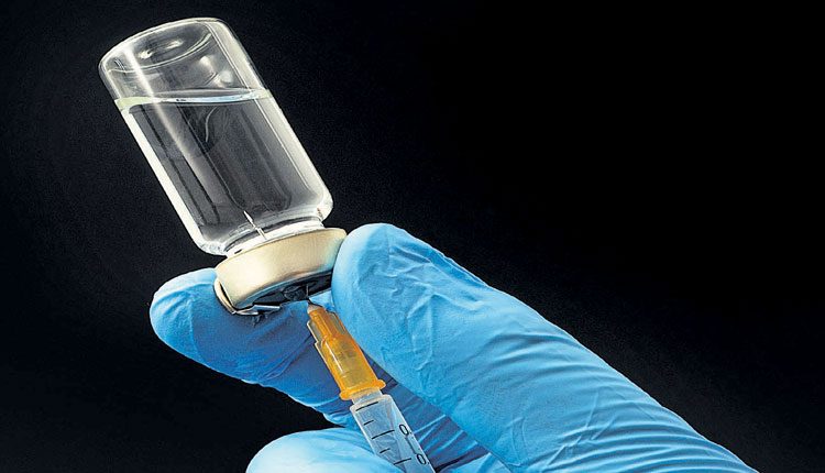 ఆఫీస్‌ వద్దే టీకా