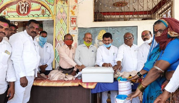 గిరిజన రైతుల సంక్షేమానికి కృషి