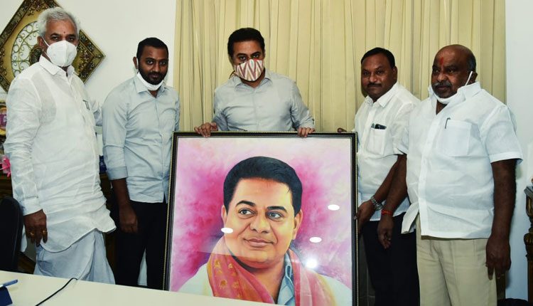 బోథ్‌ అభివృద్ధికి నిధులు కేటాయించండి