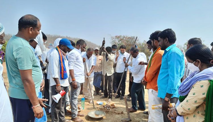 ఉపాధి హామీ షురూ..