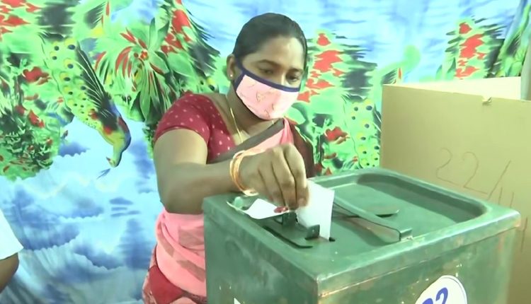 ఏపీలో మొదలైన ‘పరిషత్‌’ పోలింగ్‌