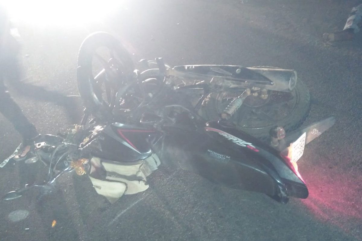 బైక్‌ను ఢీకొట్టిన ఆర్టీసీ బస్సు.. ఇద్దరు మృతి