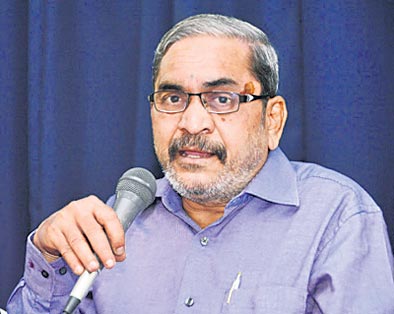 కరోనాతో మృతిచెందిన జర్నలిస్టుల కుటుంబాలకు రూ. 2 లక్షలు