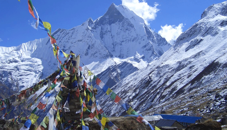 నేపాల్‌లో ముగ్గురు ర‌ష్యా ప‌ర్వ‌తారోహ‌కులు గ‌ల్లంతు