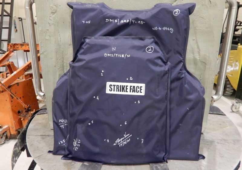 తేలికపాటి బుల్లెట్‌ఫ్రూఫ్‌ జాకెట్లు