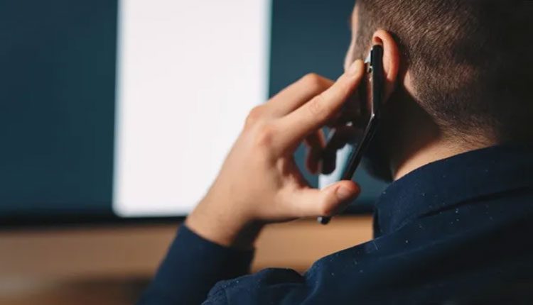 లోన్‌కు డబ్బుల కోసం.. మాజీ ప్రియురాలిని బ్లాక్‌మెయిల్‌