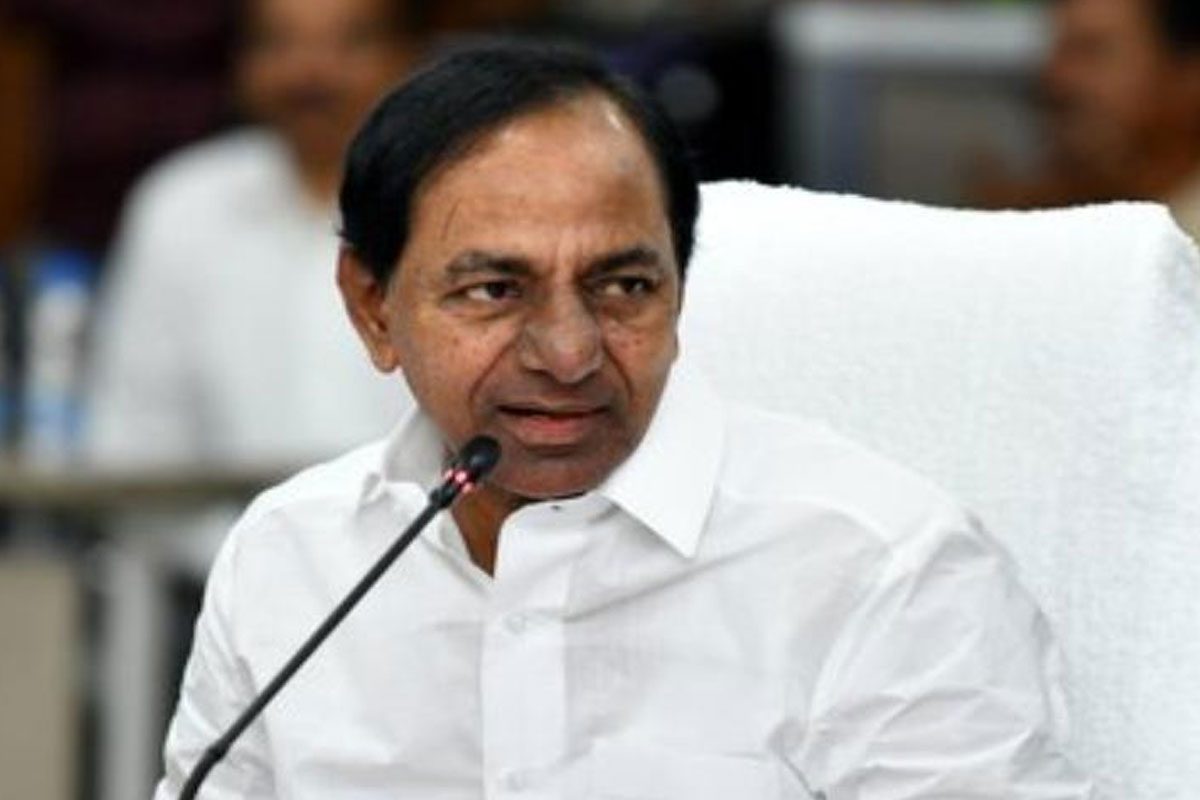 సీఎం కోలుకోవాలని మంత్రులు హరీశ్, సత్యవతి ఆకాంక్ష