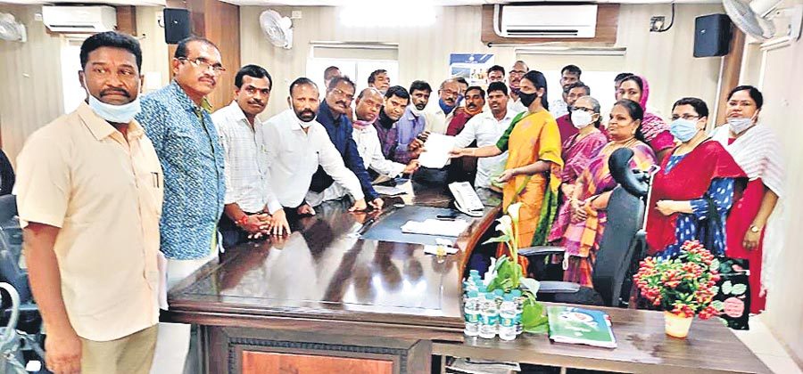 మా సర్వీసును క్రమబద్ధీకరించండి