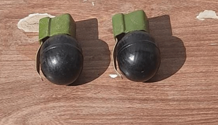 జ‌మ్ముక‌శ్మీర్‌లో చైనా గ్రెనేడ్లు స్వాధీనం