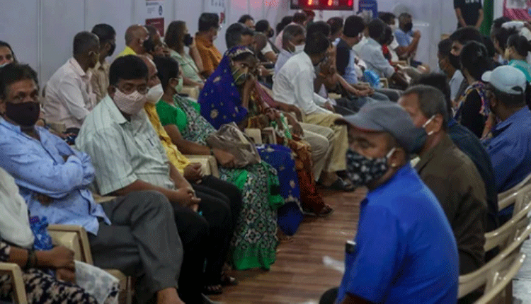 క‌రోనా సోకిన వ్య‌క్తి ద్వారా..  406 మందికి వైర‌స్ వ్యాప్తి