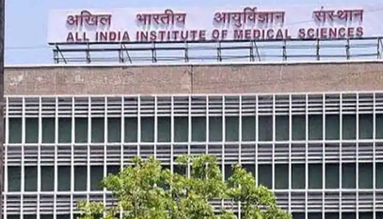 ఢిల్లీ ఎయిమ్స్ ఎమ‌ర్జెన్సీ వార్డుల్లో  గంట‌పాటు అడ్మిష‌న్లు నిలిపివేత‌